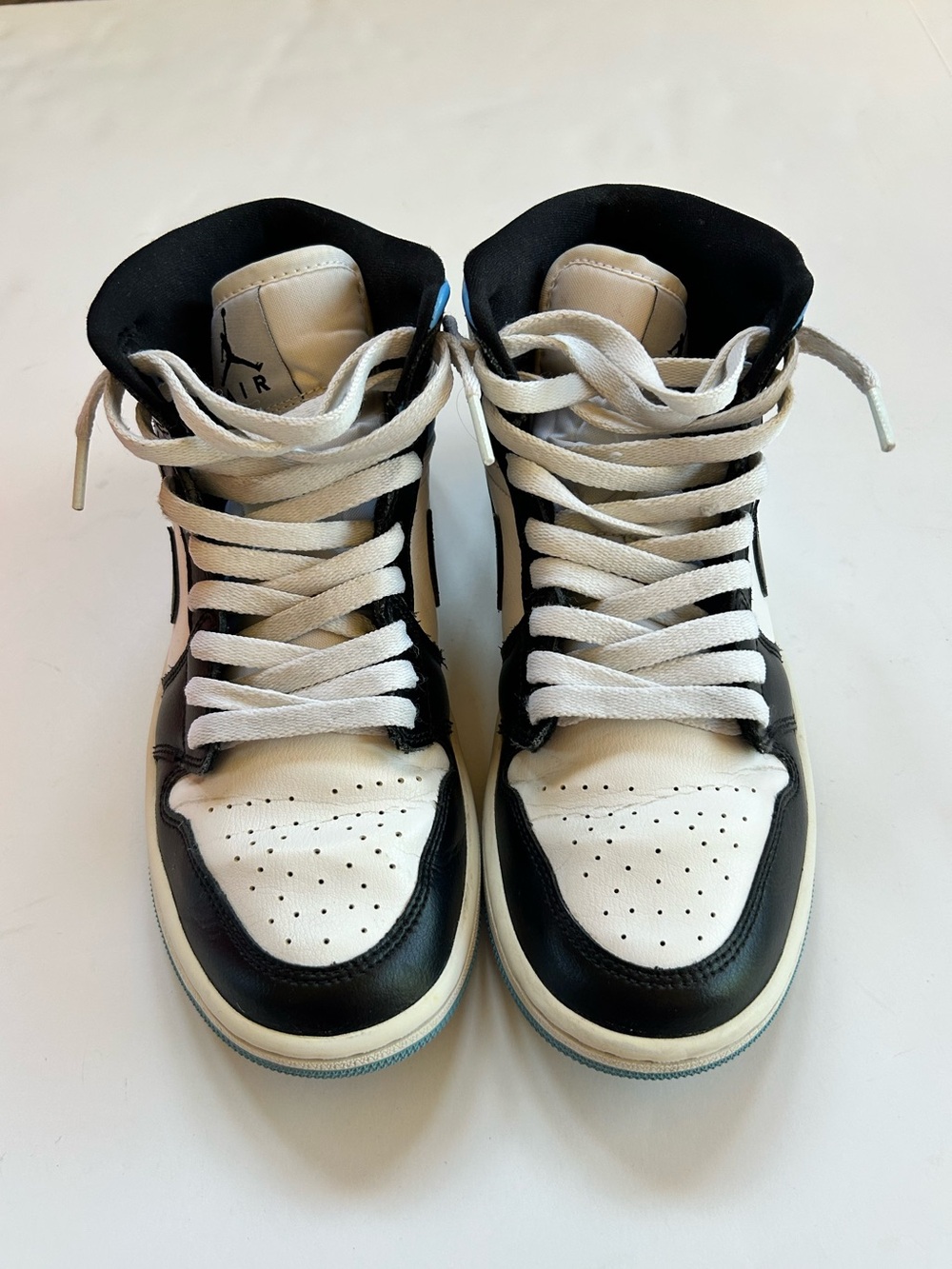 Women’s Air Jordan Mid